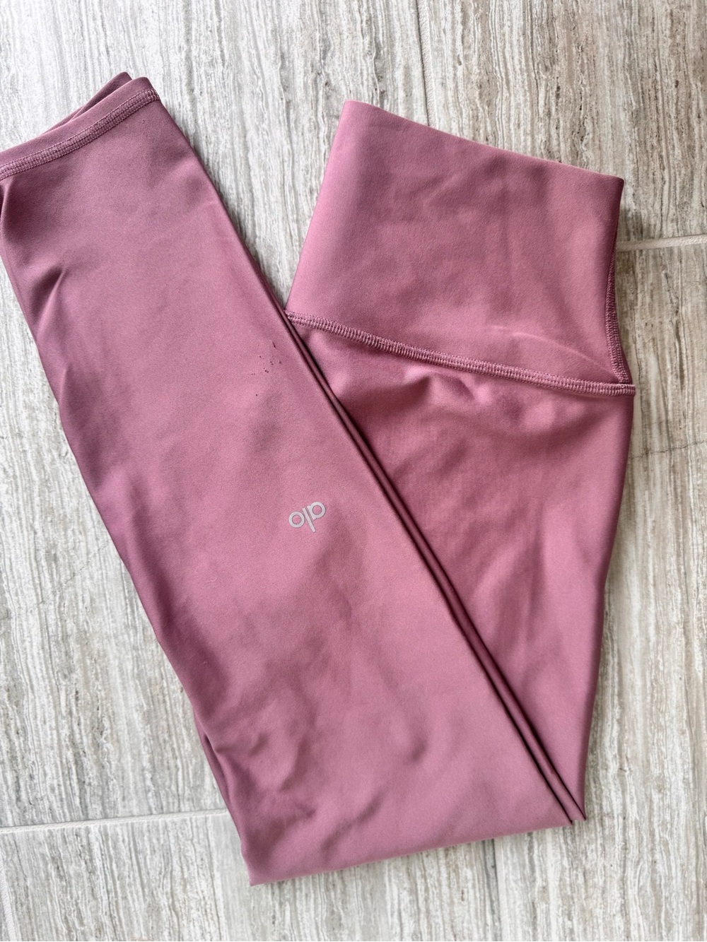 ALO Yoga High-Waist Leggings in Mauve Pink